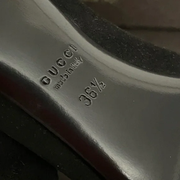 NWB Gucci Jacquelyne Black Suede Gold Studded Heel Accent Pumps - Sz 6.5 - Picture 5 of 8